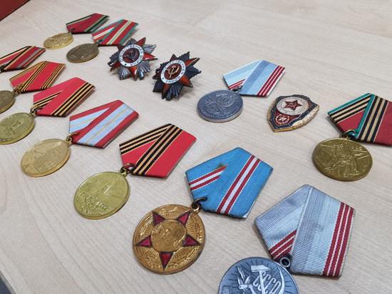 Жителю Ставрополя вернули утерянные медали и ордена отца и деда - ветеранов ВОВ - «Новости»