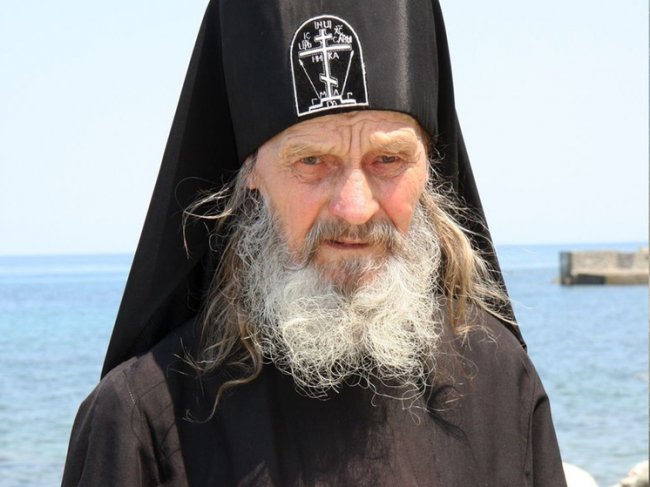 «Грядет вселенский хаос и несчастья»: предсказания старца из Одессы о России и Украине стали сбываться - «Новости»