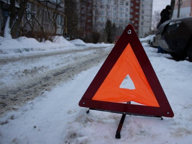 В Тульской области ребенок пострадал в ДТП кроссовера "Рено" и КАМАЗа - «Новости»