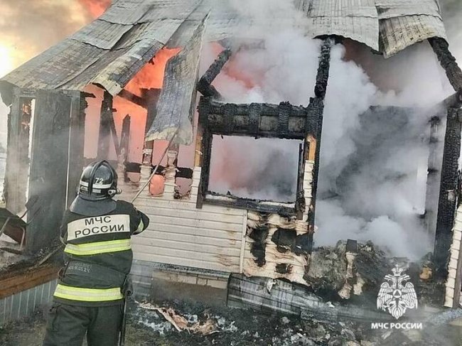 В деревне под Тверью огонь полностью уничтожил баню - «Новости»