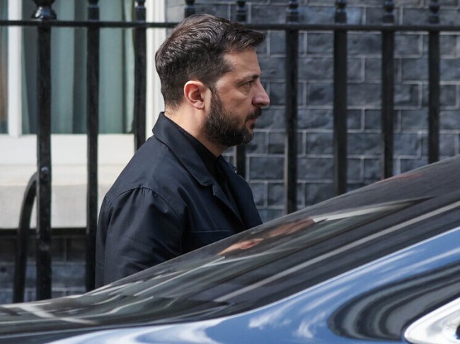 Зеленский рассказал о трудном положении ВСУ в Красноармейске - «Новости»