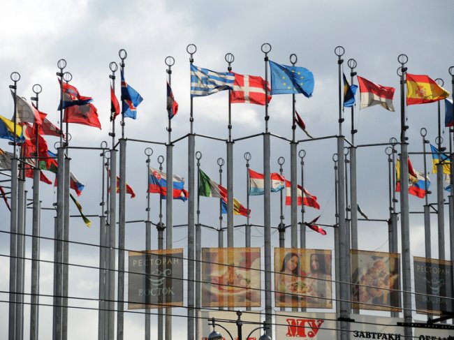 Куриные наггетсы помогли осуждённому мигранту избежать высылки из страны - «Новости»