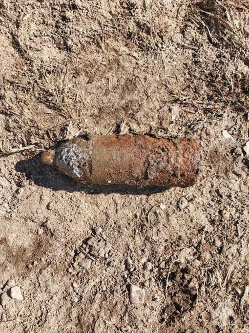 Ржавый, но смертельно опасный снаряд нашли в Тверской области - «Новости»