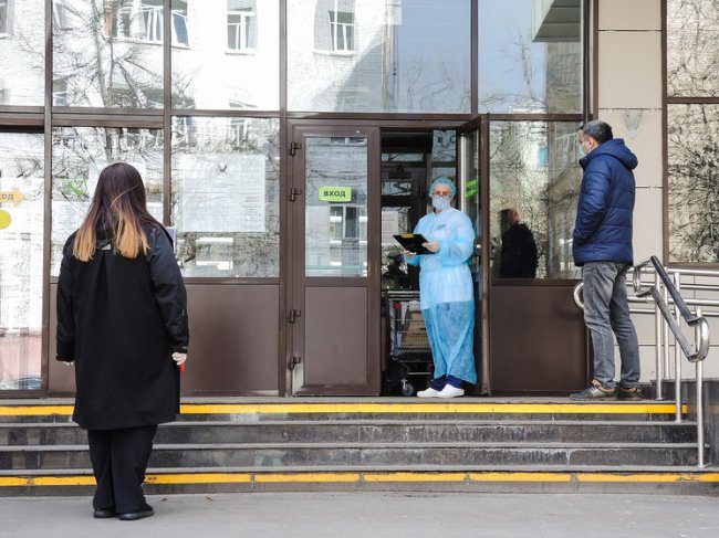 Россиянку отчитали за нижнее белье на приеме у врача - «Новости»