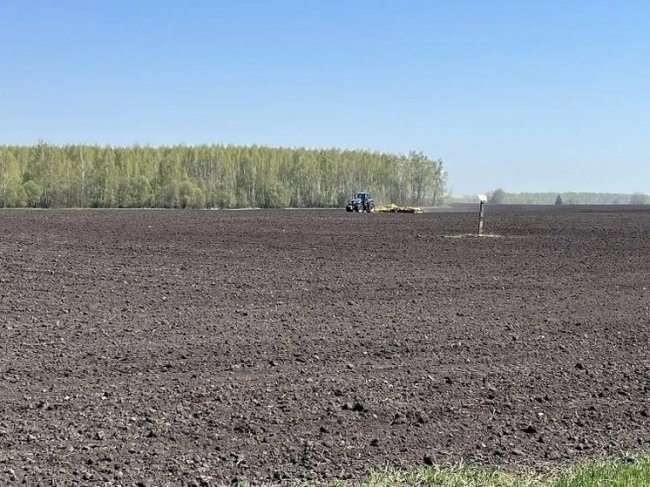 Губернатор дал оценку посевным работам в Болховском районе - «Новости»