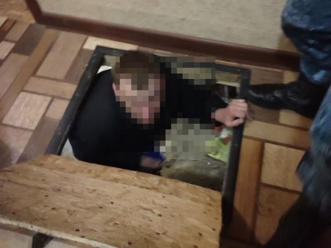 Во Владимирской области отец прятался от алиментов в подвале - «Новости»